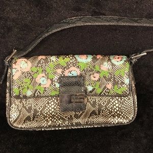 Guess purse